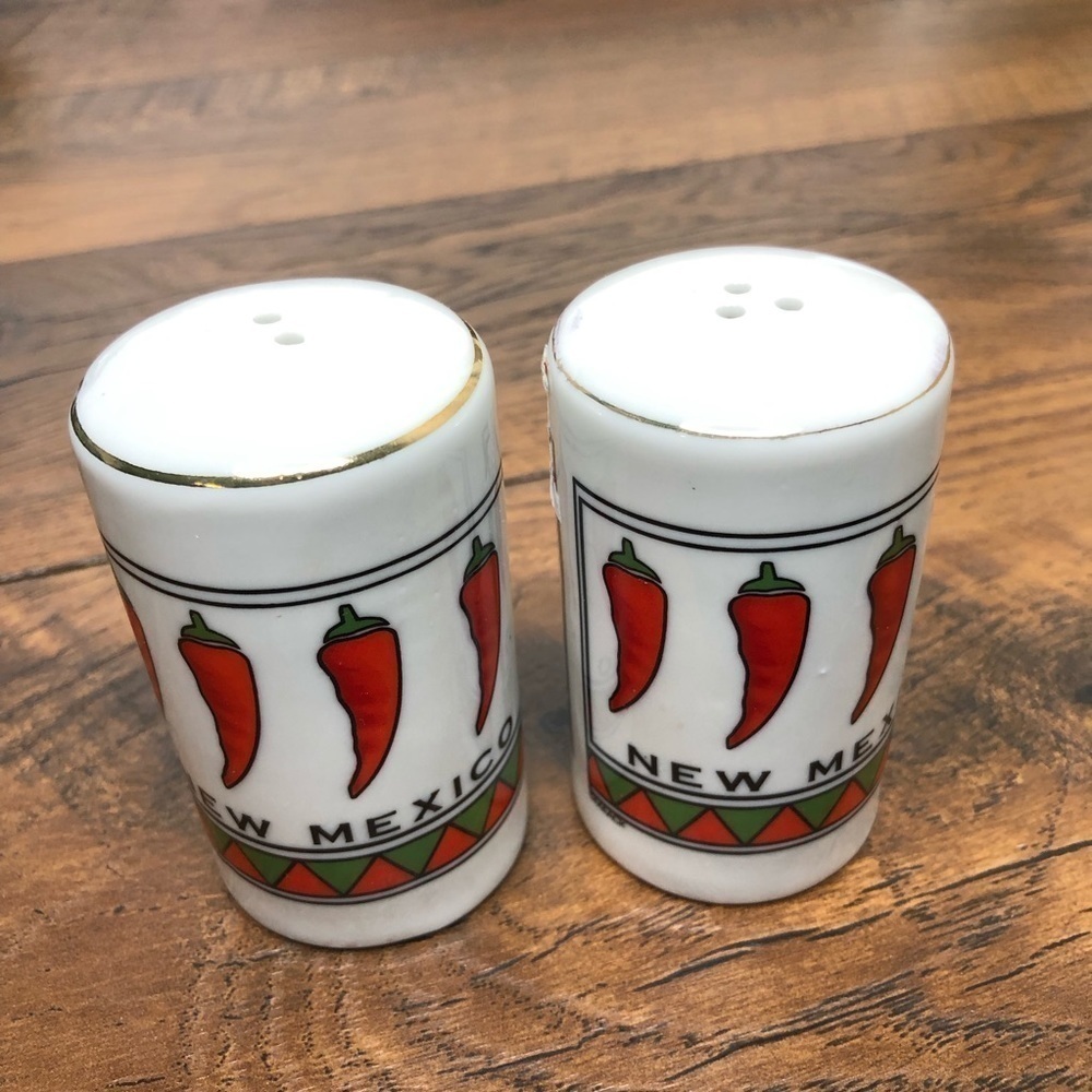 Chile Salt and Pepper Shaker Set 🌶 New‎ Mexico
